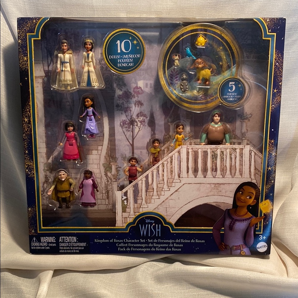 NIB - 15pc Disney Wish Kingdom of Rosas Character Set